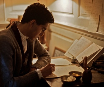 Une scène du film The Man Who Knew Infinity