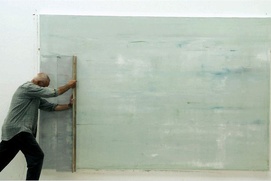 Une scène du film Gerhard Richter Painting