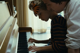 Une scène du film Un Week-end en famille Une scène du film Un Week-end en famille