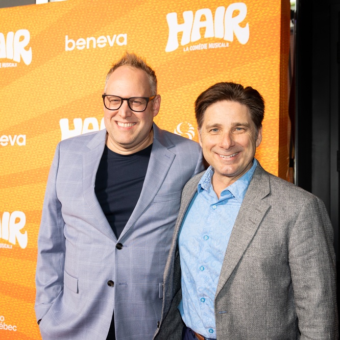 Première médiatique de <em >Hair</em>