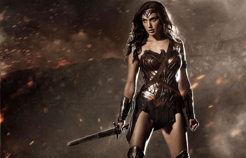 Gal Gadot est Wonder Woman.