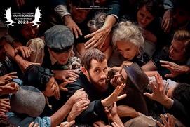 Affiche du film L'abbé Pierre - Une vie de combats Affiche du film L'abbé Pierre - Une vie de combats