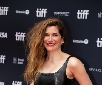 Sur le tapis rouge du film Glass Onion: A Knives Out Mystery