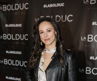 Sur le tapis rouge du film La Bolduc