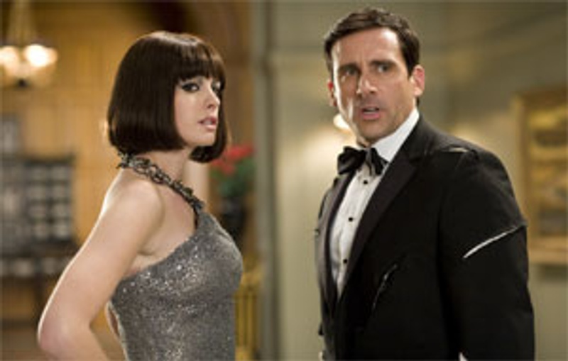 Anna Hathaway et Steve Carell dans Max la menace