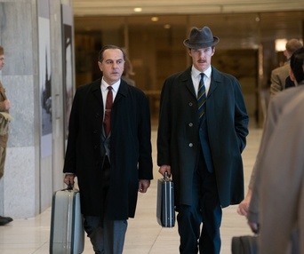Une scène du film The Courier