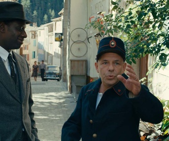 Une scène du film Knock