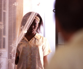 Scène du film Larmes d'avril