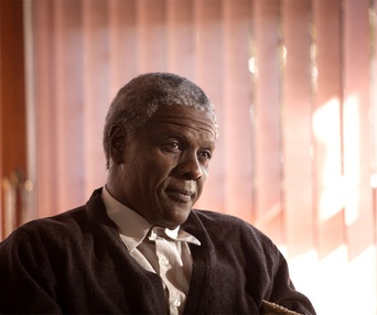 Une scène du film Mandela: Long Walk to Freedom