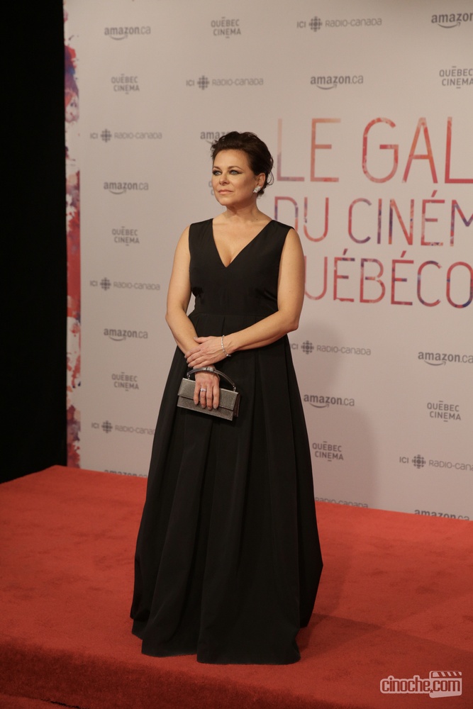 Sur le tapis rouge de Gala du cinéma Québécois