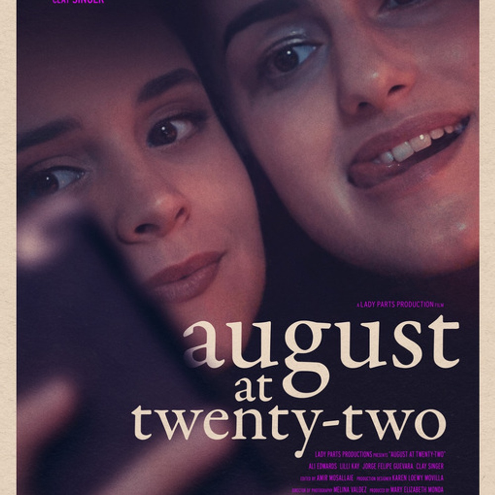 Affiche du film August at Twenty-Two