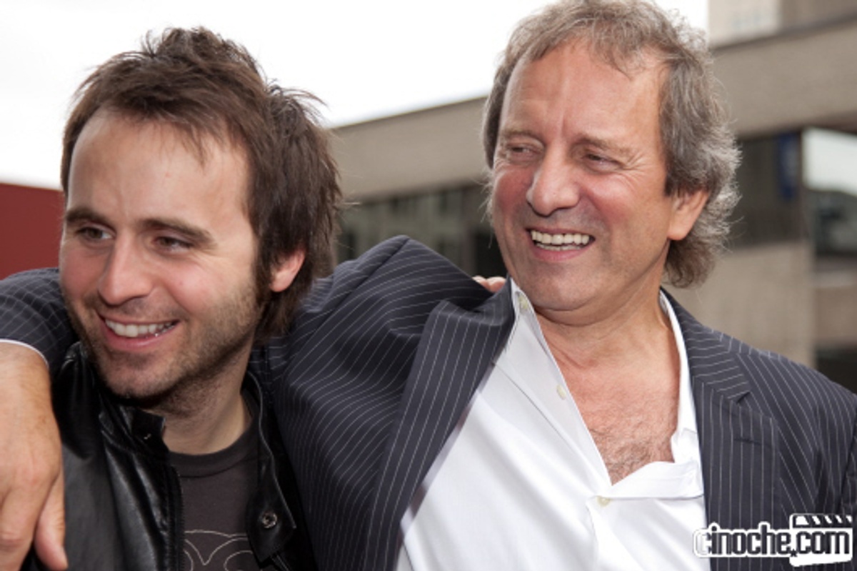 Louis-José Houde et Michel Côté sur le tapis rouge de De père en flic
