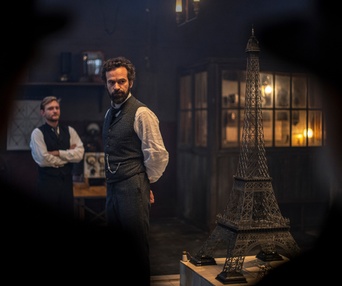 Une scène du film Eiffel