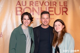 Sur le plateau du film Au revoir le bonheur