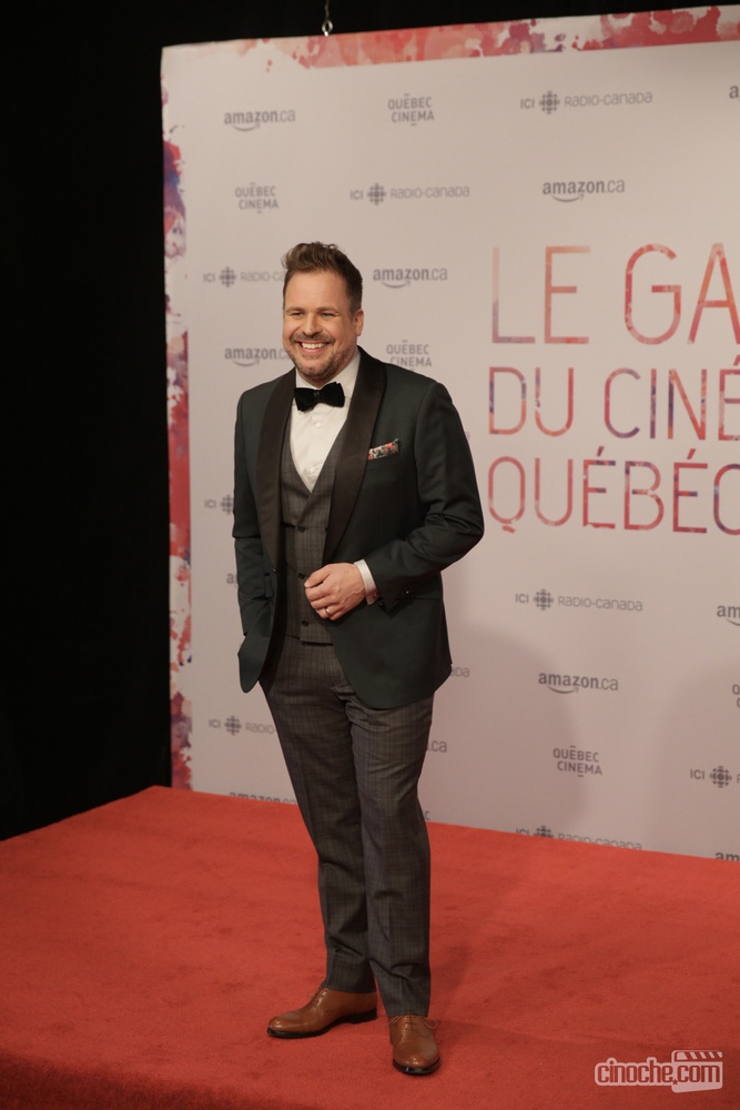 Sur le tapis rouge de Gala du cinéma Québécois