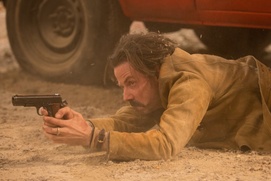 Une scène du film Free Fire Une scène du film Free Fire