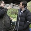 Guillermo Del Toro et Guy Pearce sur le plateau de Don't be Afraid of the Dark