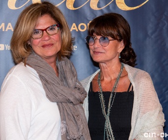 Sur le tapis rouge du film Arlette