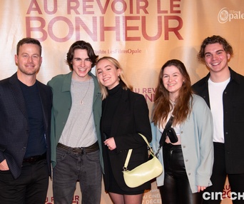Sur le plateau du film Au revoir le bonheur