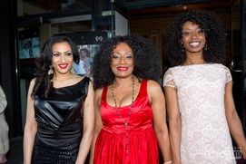 Sur le tapis rouge de Pour que plus jamais