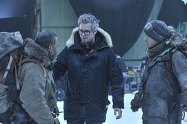 Sur le plateau du film The Colony