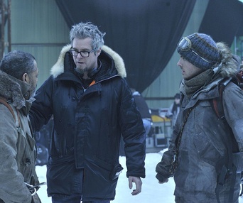 Sur le plateau du film The Colony