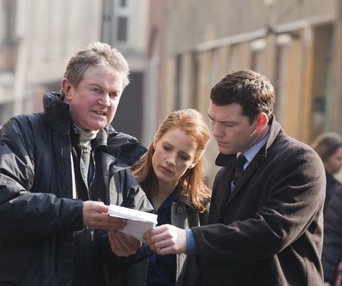Sur le plateau du film The Debt