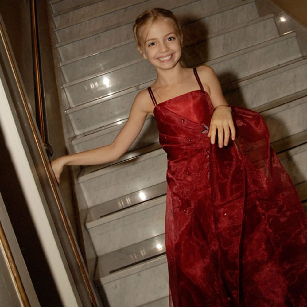 Ludivine Dubé-Reding sur le tapis rouge de La belle bête