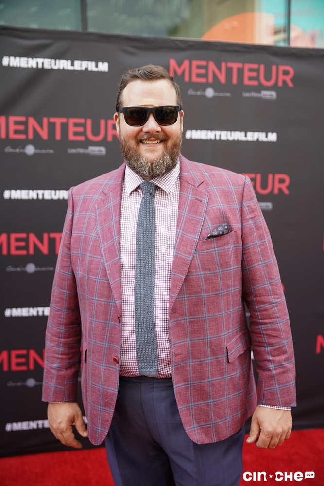 Sur le tapis rouge du film Menteur