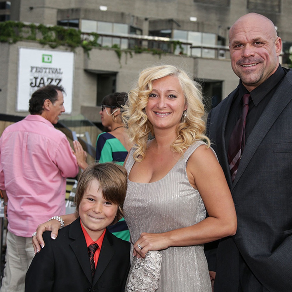 Sur le tapis rouge de Louis Cyr : L'homme le plus fort du monde