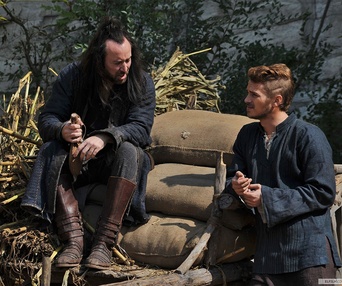 Une scène du film Outcast