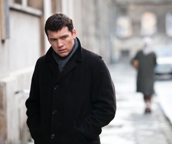 Une scène du film The Debt