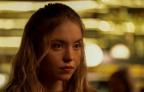 Sydney Sweeney dans le film The Voyeurs
