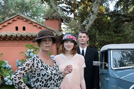 Une scène du film Magic in the Moonlight Une scène du film Magic in the Moonlight