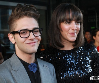 Sur le tapis rouge du film Les amours imaginaires