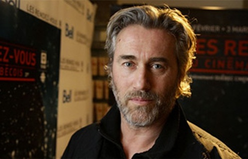Roy Dupuis sur le tapis rouge de Roche papier ciseaux
