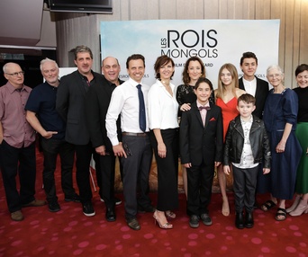 Sur le tapis rouge du film Les rois mongols
