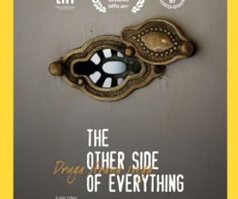 Affiche du film The Other Side of Everything