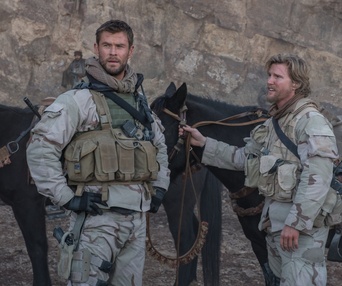 Une scène du film 12 Strong