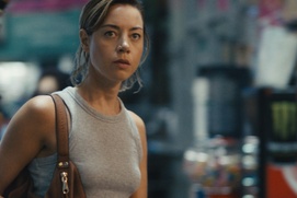 Une scène du film Emily the Criminal