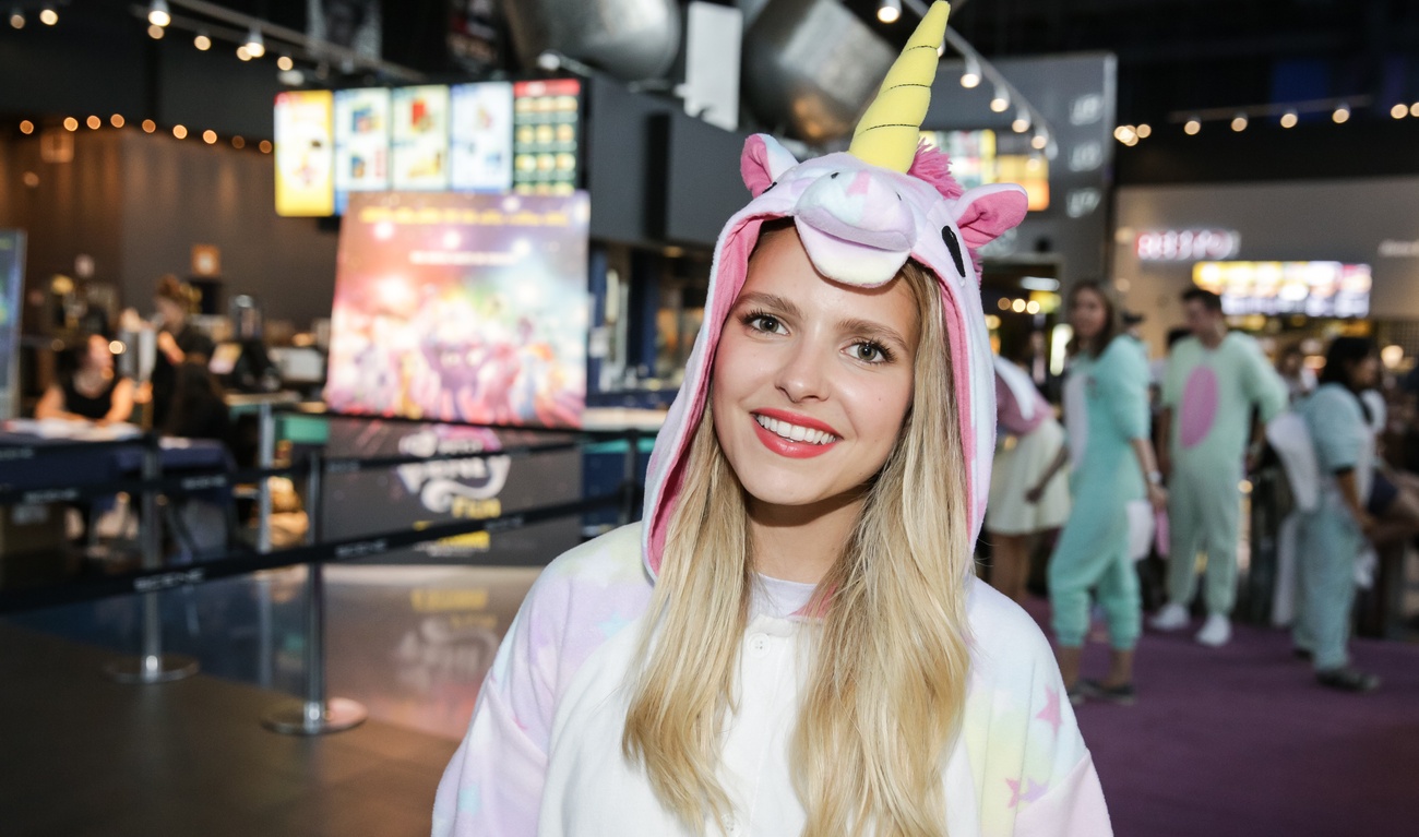 Party pyjama avec des stars d'ici pour le lancement du film Mon petit poney