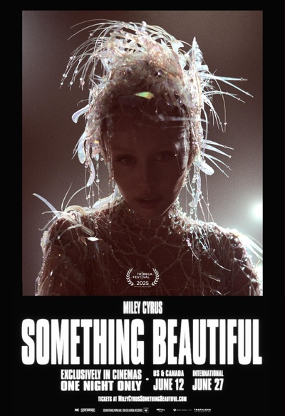 Affiche du film Miley Cyrus: Something Beautiful