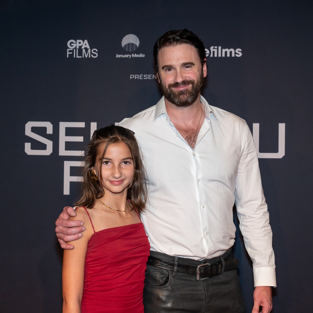 Première du film Seule au front (Out Standing)