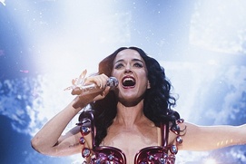 Image du film Katy Perry: The Lifetimes Tour - Live From Paris Image du film Katy Perry: The Lifetimes Tour - Live From Paris