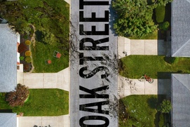 Image du film The End of Oak Street