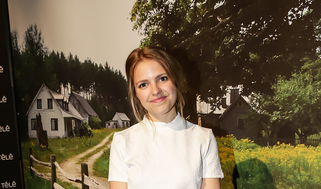 Sarah-Jeanne Labrosse émue d'être la grande gagnante de KARV l'anti-gala