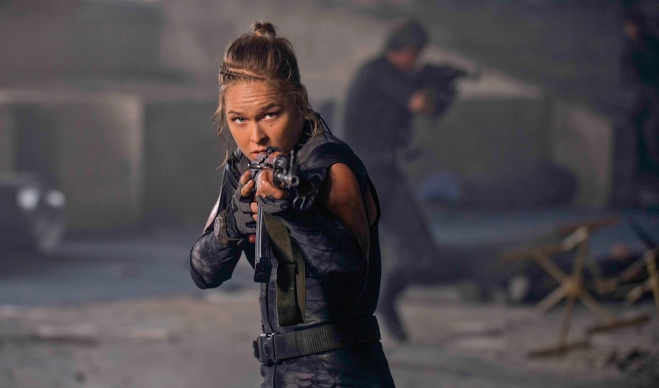 Ronda Rousey se fait offrir de jouer dans la version porno de Captain Marvel