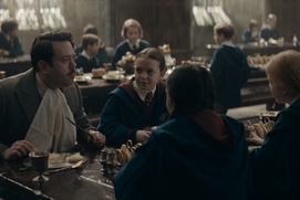 Une scène du film Fantastic Beasts: The Secrets of Dumbledore Une scène du film Fantastic Beasts: The Secrets of Dumbledore