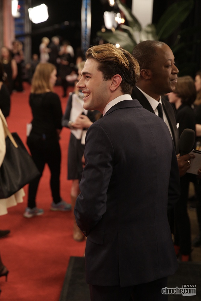 Sur le tapis rouge de Gala du cinéma Québécois