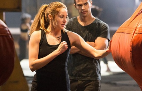 Shaileene Woodley dans Divergent